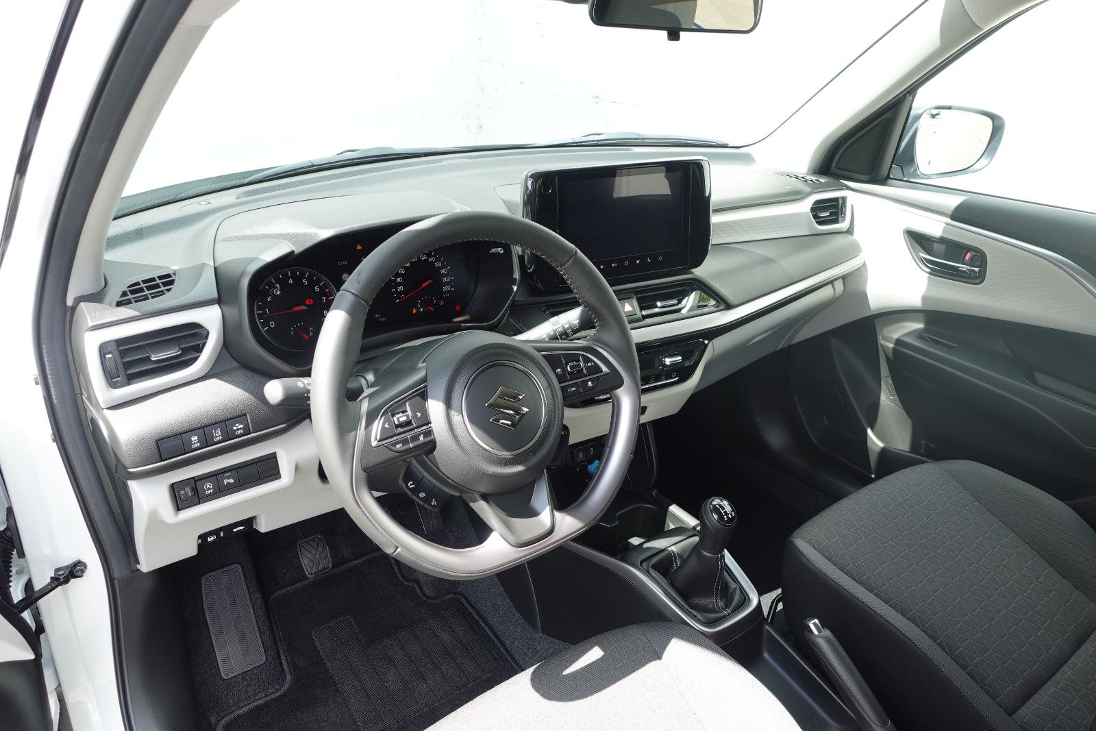 Fahrzeugabbildung Suzuki Swift Comfort+ 1.2 MildHybrid,Navi,Kamera,Sitzhz
