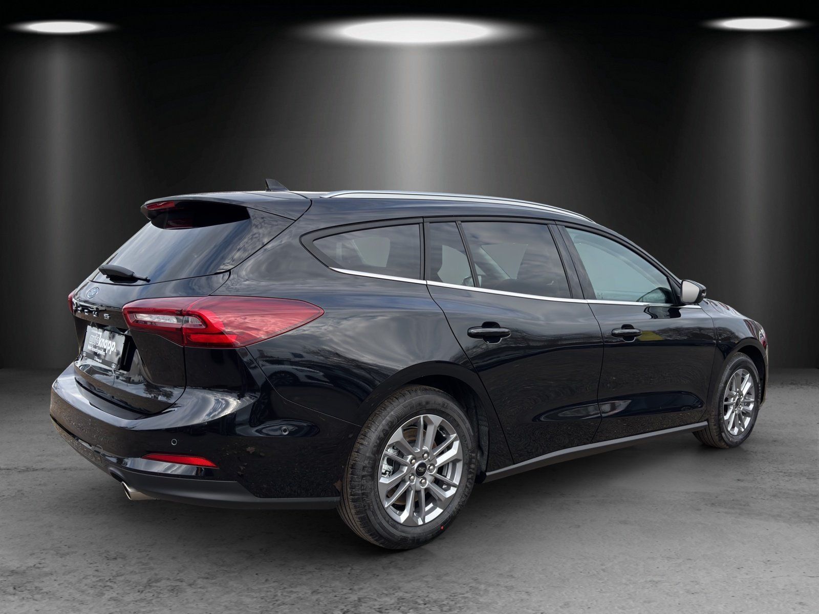Fahrzeugabbildung Ford Focus Titanium X Turnier 155PS B&O Winter Pak.