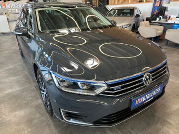 Volkswagen Passat Variant GTE *ACC*Keyless*NAVI*Kamera*
