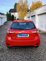 Toyota Yaris Hybrid - Toyota Yaris von privat