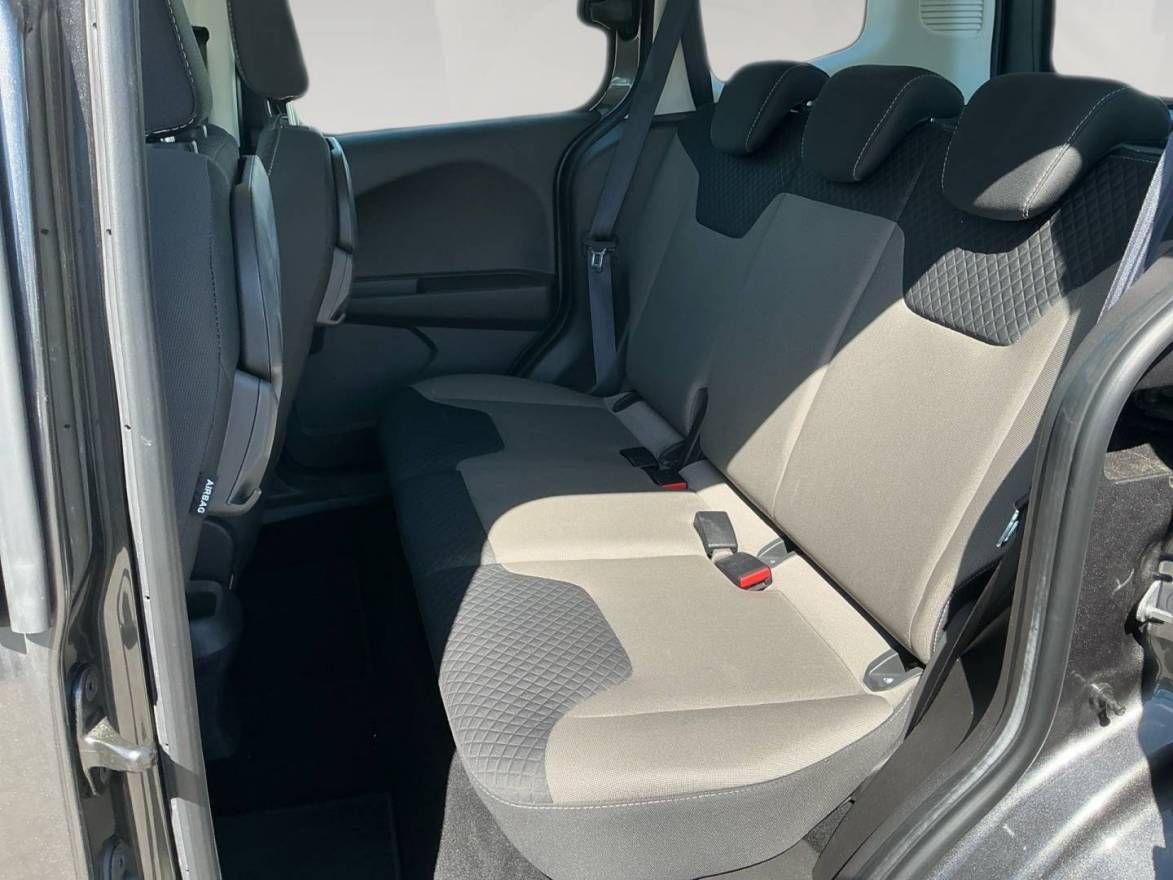 Fahrzeugabbildung Ford TOURNEO COURIER EcoBoost 1.0