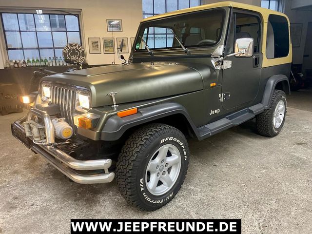 Jeep Wrangler 4,0l H-Zulassung !