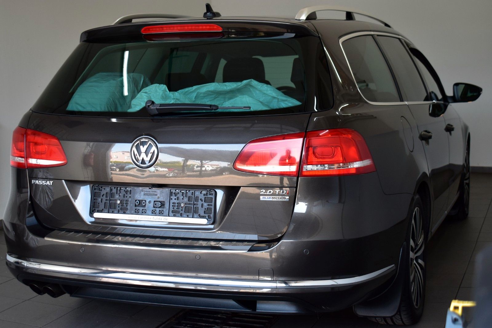 Fahrzeugabbildung Volkswagen Passat Variant Highline T.Leder,Navi,Kamera,SH