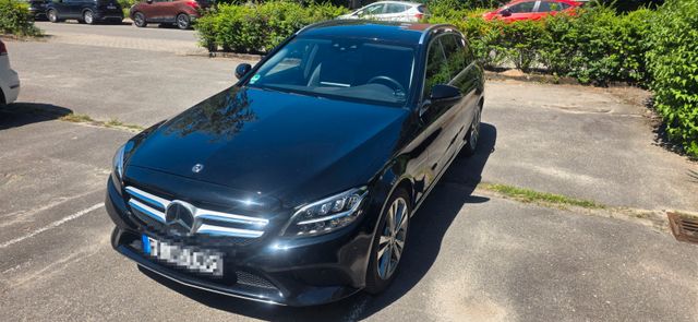 MERCEDES-BENZ C 300 T Unfallfrei Garantie Scheckheftgepflegt