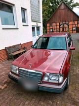 Mercedes-Benz Mercedes  E 220 W124-e220t-mercedes-benz-- - Mercedes-Benz E 220 mit Benzin-Antrieb: Kombi, Automatik