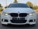 BMW 320 d M SPORT PAKET*HEAD UP*LED*CAMERA*GARANTIE* - BMW 320 in Essen