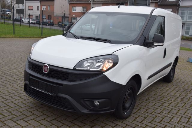 Fiat Doblò SX Kasten. 1 Hand, klima  Sortimo Regal.