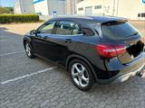 Mercedes-Benz GLA 200 - - Mercedes-Benz GLA-Klasse von privat
