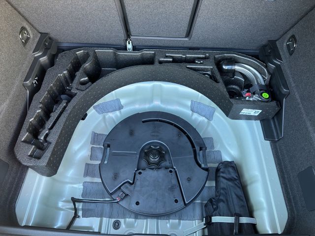 Q2 S line 35 TFSI 110150 kWPS S tronic