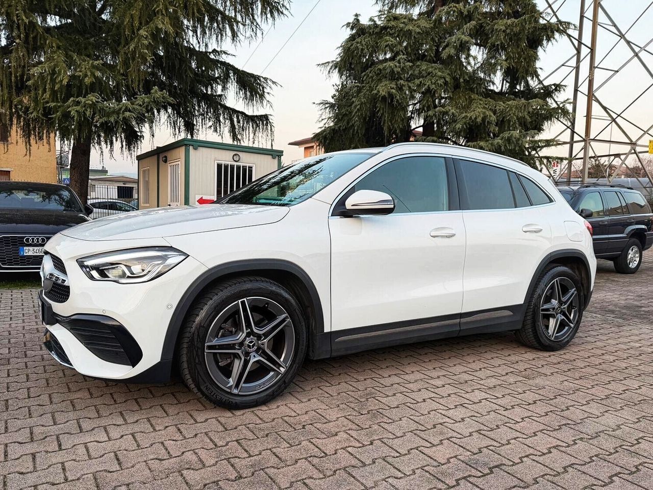MERCEDES-BENZ Mercedes-benz GLA 200 d Automatic 4Matic Premium