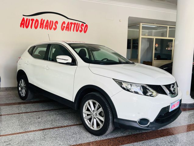 Nissan Qashqai 1.5 dCi Visia 110cv anno 2015 ita