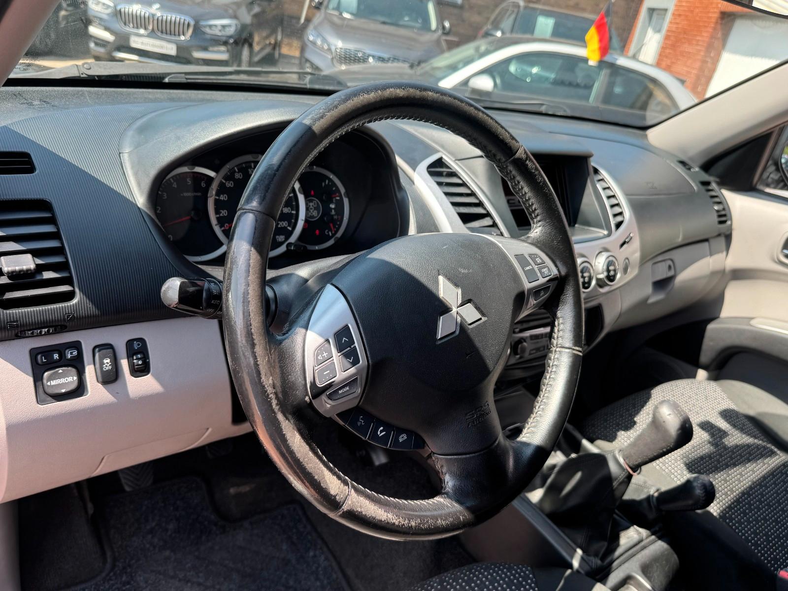 Mitsubishi L200 Intense Doppelkabine 4WD/Hardtop/Klima/