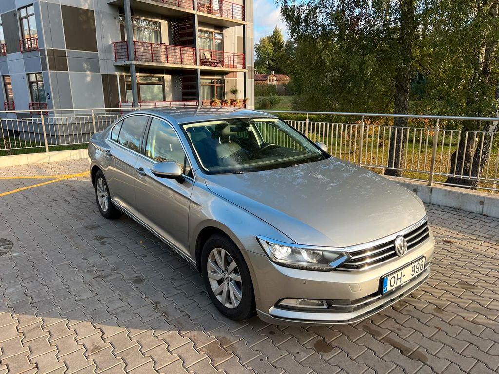 Image of Volkswagen Passat