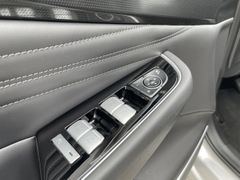 BAIC Beijing X75 PANO Leder CarPlay SHZ inkl. ÜBF STM