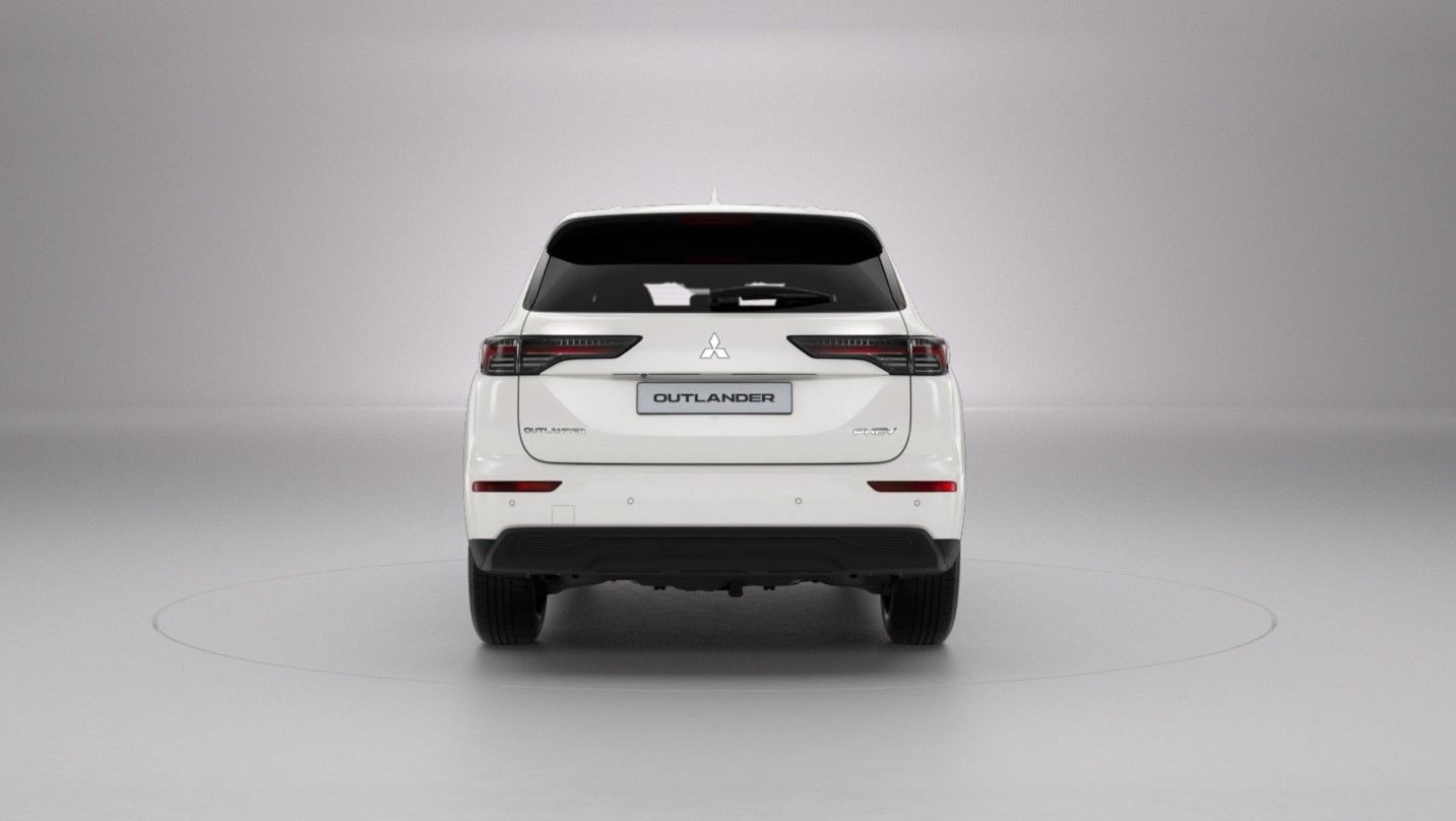 Mitsubishi Plug-in Hybrid Outlander - Bild 6