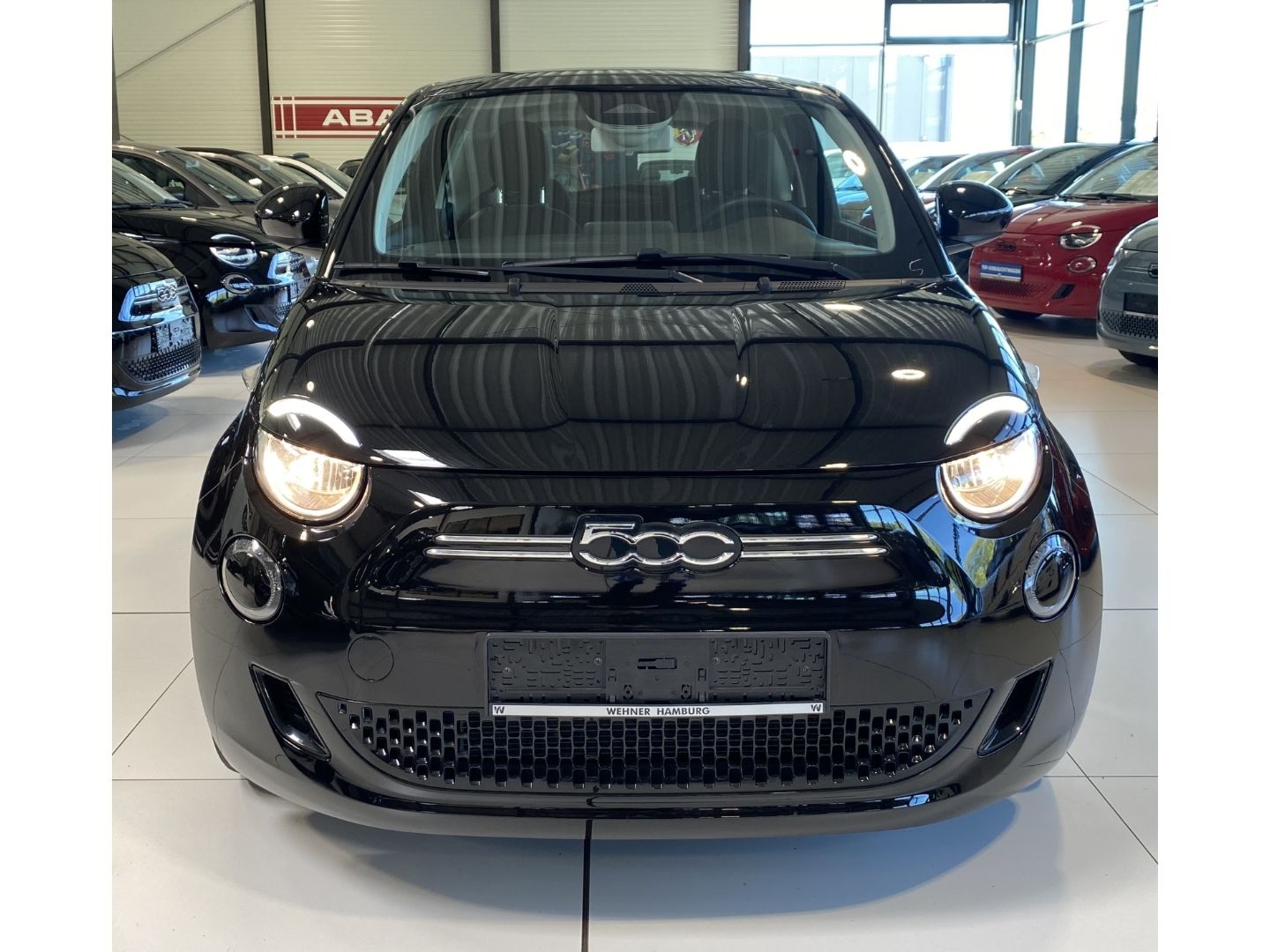 Fiat 500e Action *Radio und Winterpaket *Sitzheizung imagem 2
