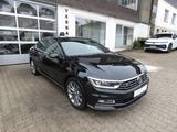 Volkswagen Passat Lim. R -Line / LEDER / NAVI - VW Passat Gebrauchtwagen in Solingen