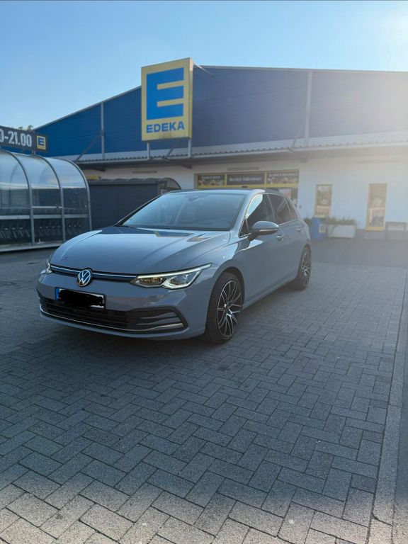 Image of Volkswagen Golf