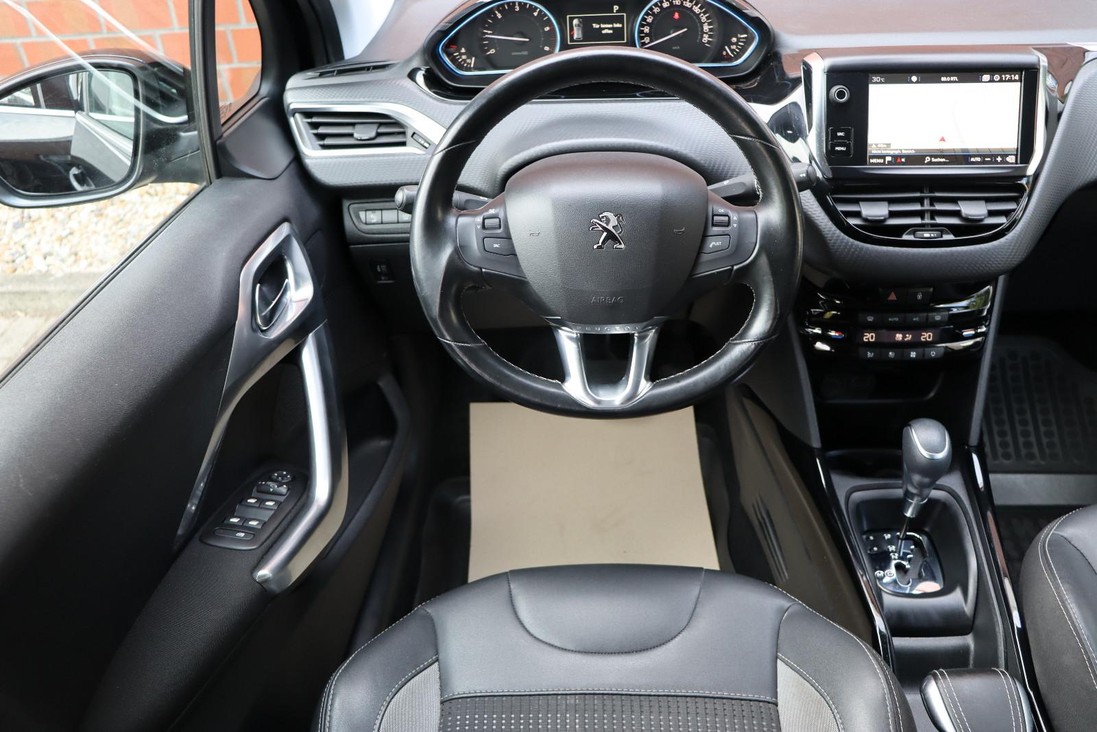 Peugeot 2008 1.5 Blue-HDI Allure Aut. LED Leder Navi
