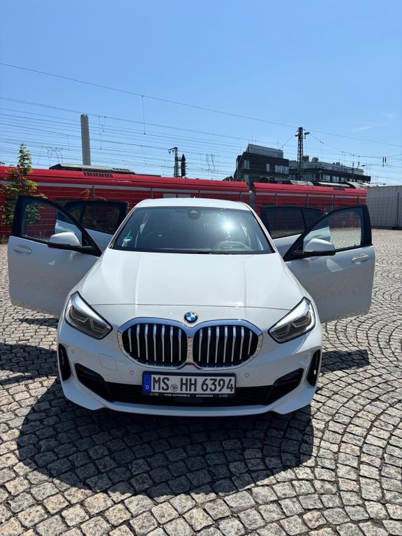 Image of BMW 118