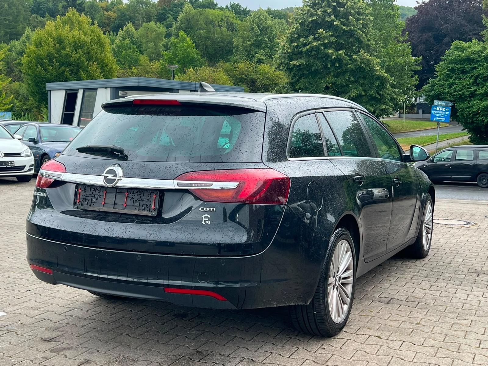 Opel Insignia 2015 — engine 1.598 cm³, 120 HP (88kW)