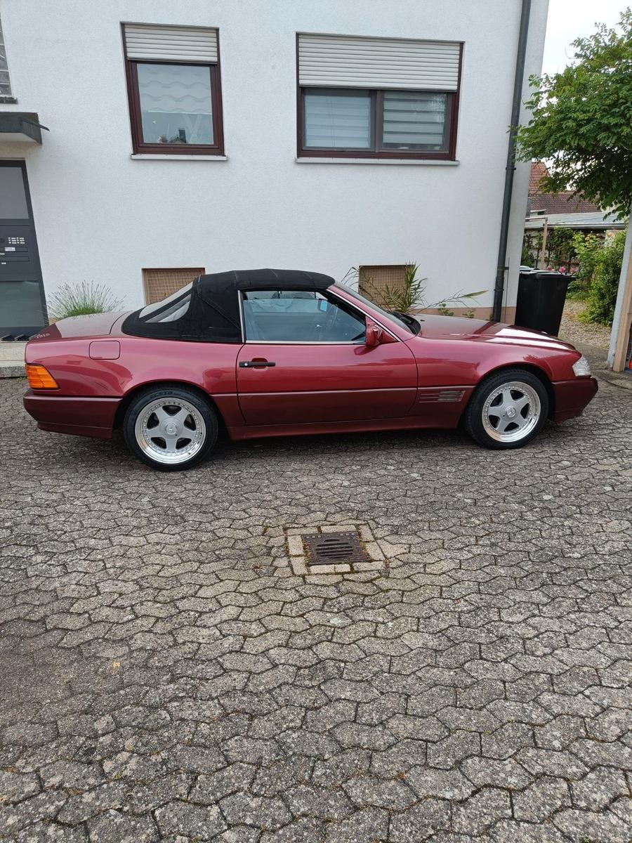 Mercedes-Benz SL 320