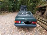 Mercedes-Benz 190 W201, Benzin, Grünmetallic, AHK, 139.000 Km - gebrauchte Mercedes-Benz 190 aus dem Jahr 1989