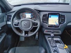 Fahrzeugabbildung Volvo XC90 Diesel D5 AWD Geartronic R-Design 'Standhei