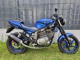 Hyosung GT125. TüV neu!! 7500Tkm.!! Inspektion Neu!! - HYOSUNG GT 125