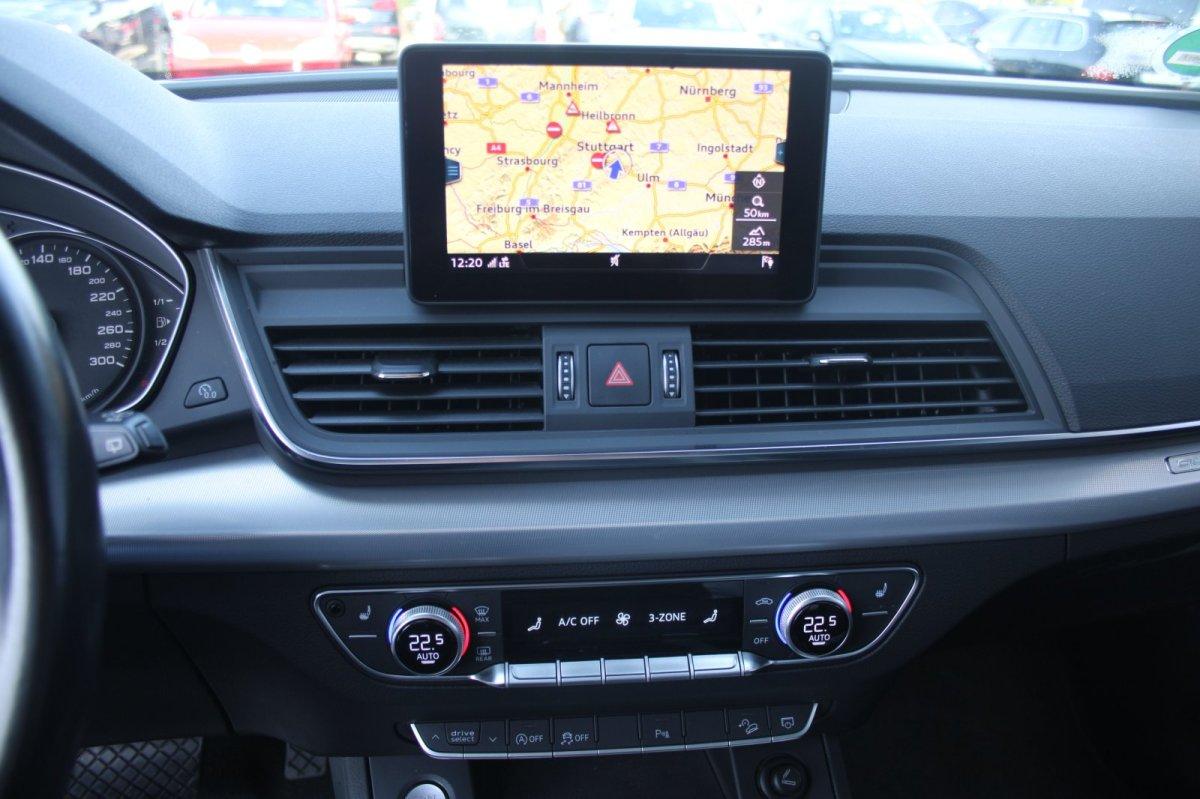 Audi Q5 2.0 TDI sport quattro S-line AHK Navi PDC Tem