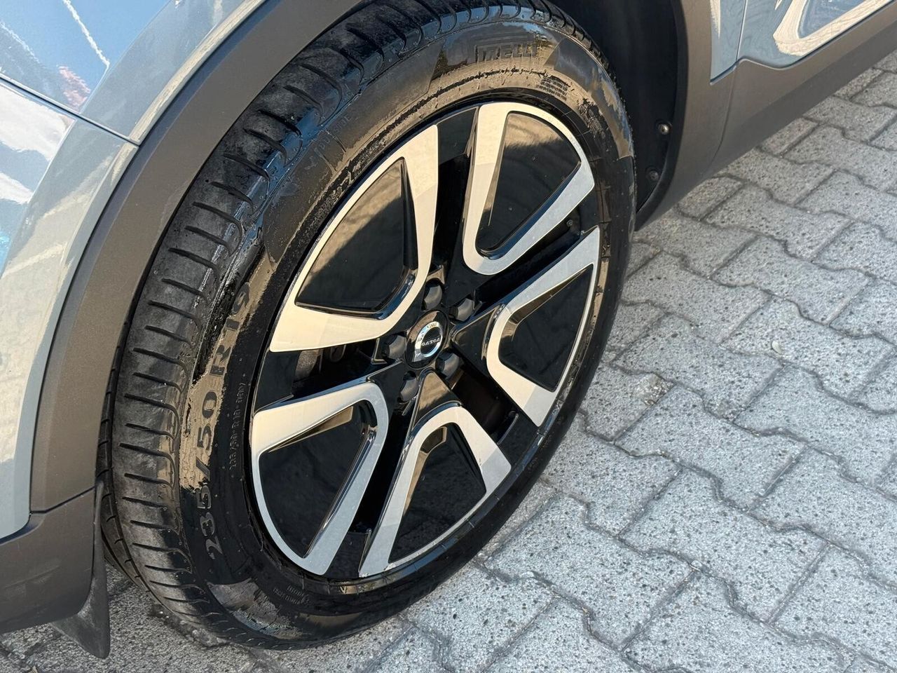 Volvo XC40 T5 Recharge Hybrid 262cv Auto Inscrip imagem 3
