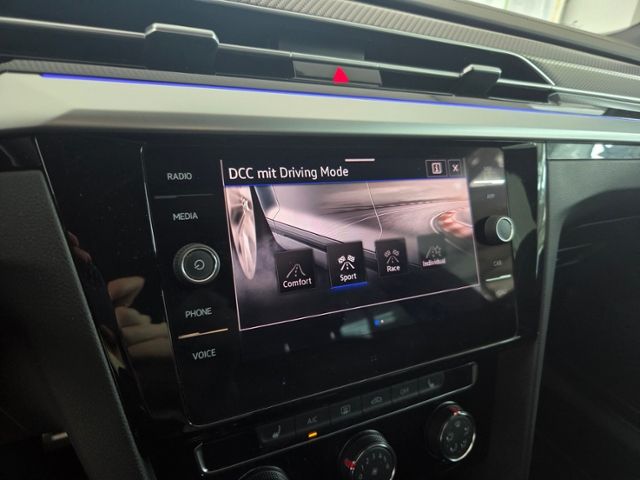 Arteon  Shootingbrake R 2.0 TSI DSG 4MOT LED NAV
