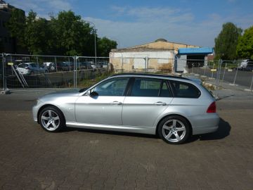 BMW 320 - 6