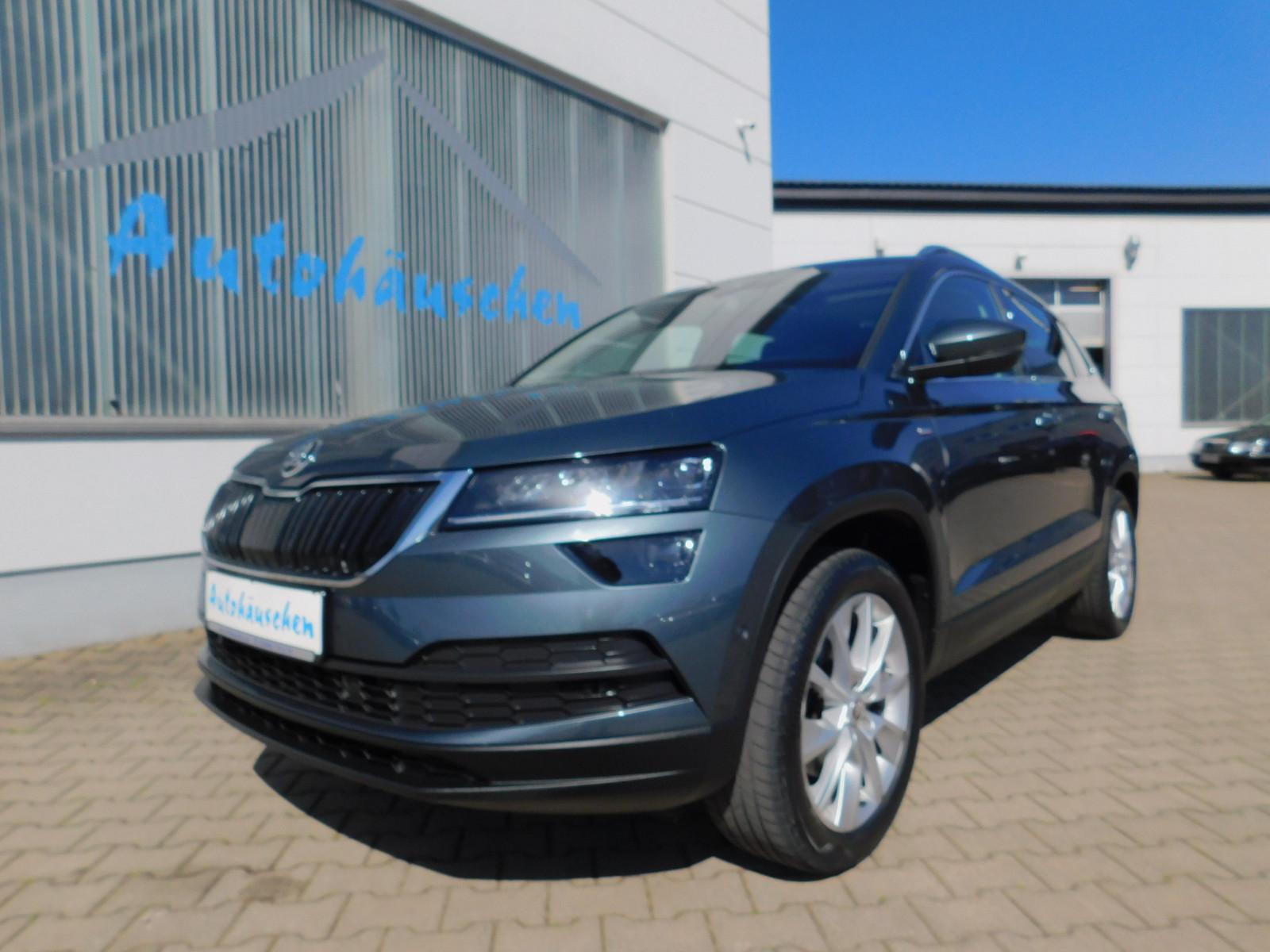 Skoda Karoq 2.0 TDI DSG Clever 4x4 LED/AHZ/Panorama
