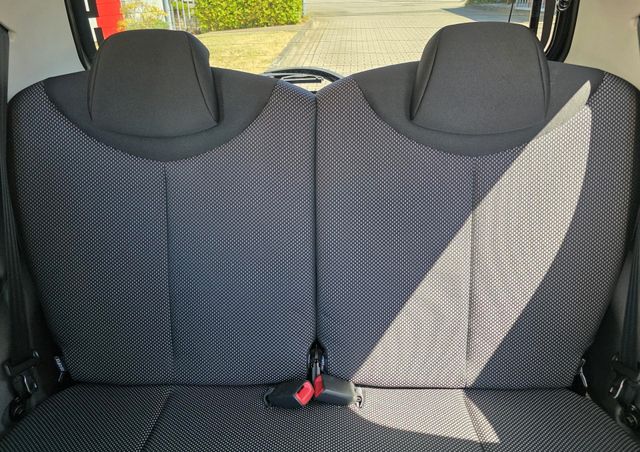 TOYOTA Aygo — Foto 18
