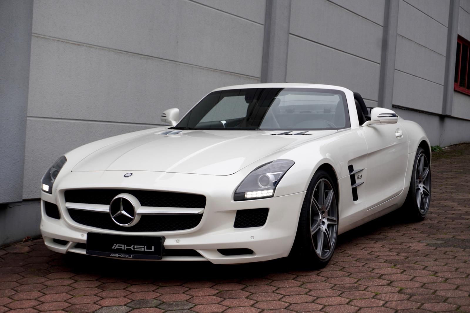 Mercedes-Benz SLS AMG