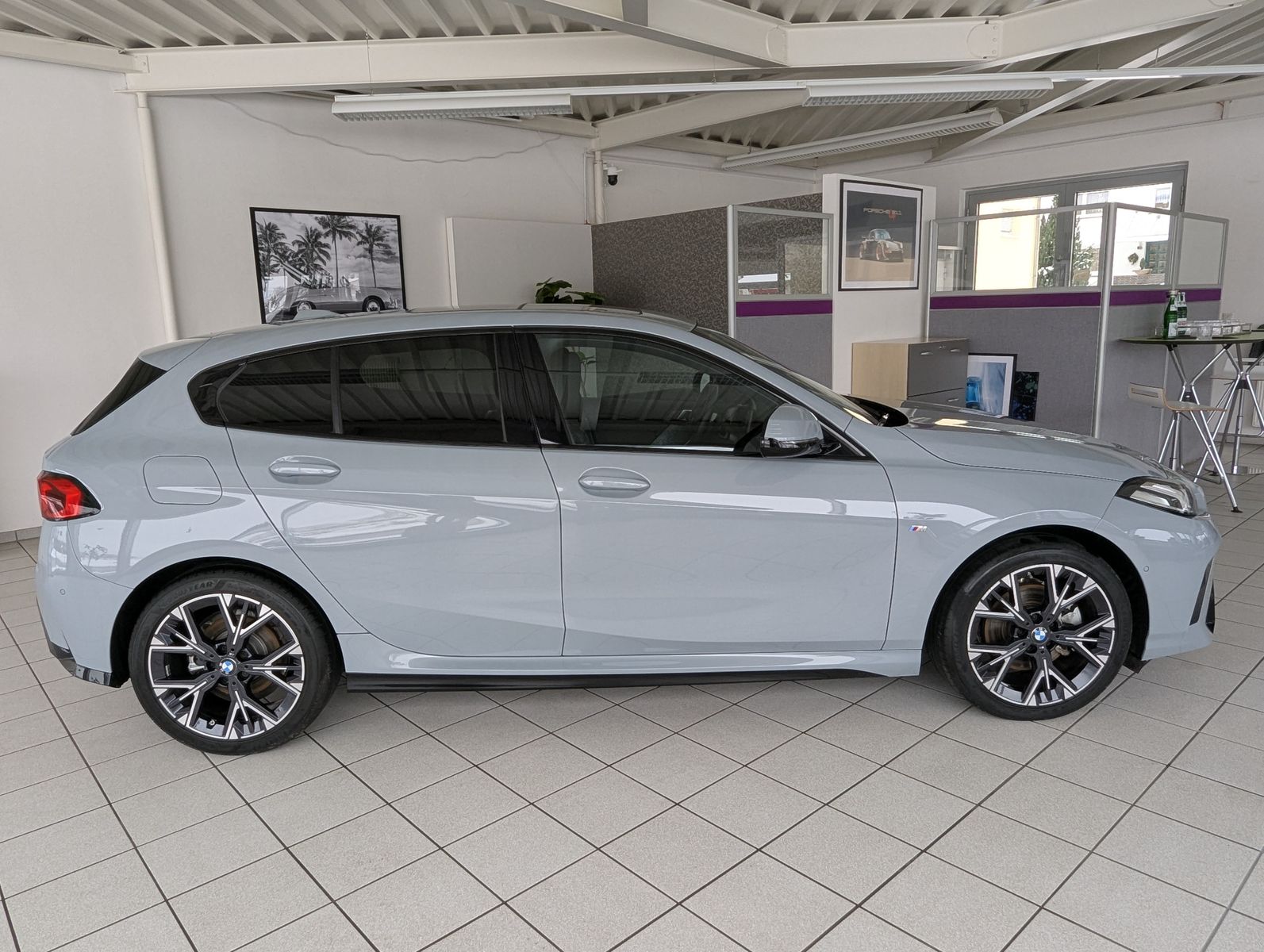 BMW 118 d M-Sport Panoramadach BROOKLYN Kamera 18" - Image 8
