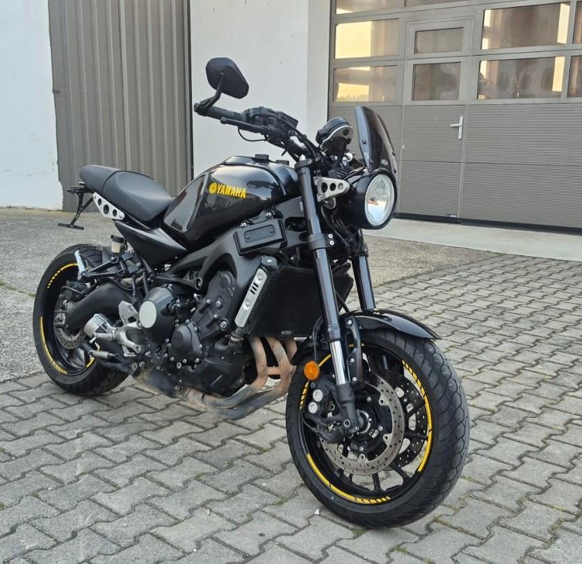 Yamaha XSR 900 RN43, viel Zubehör, Service neu