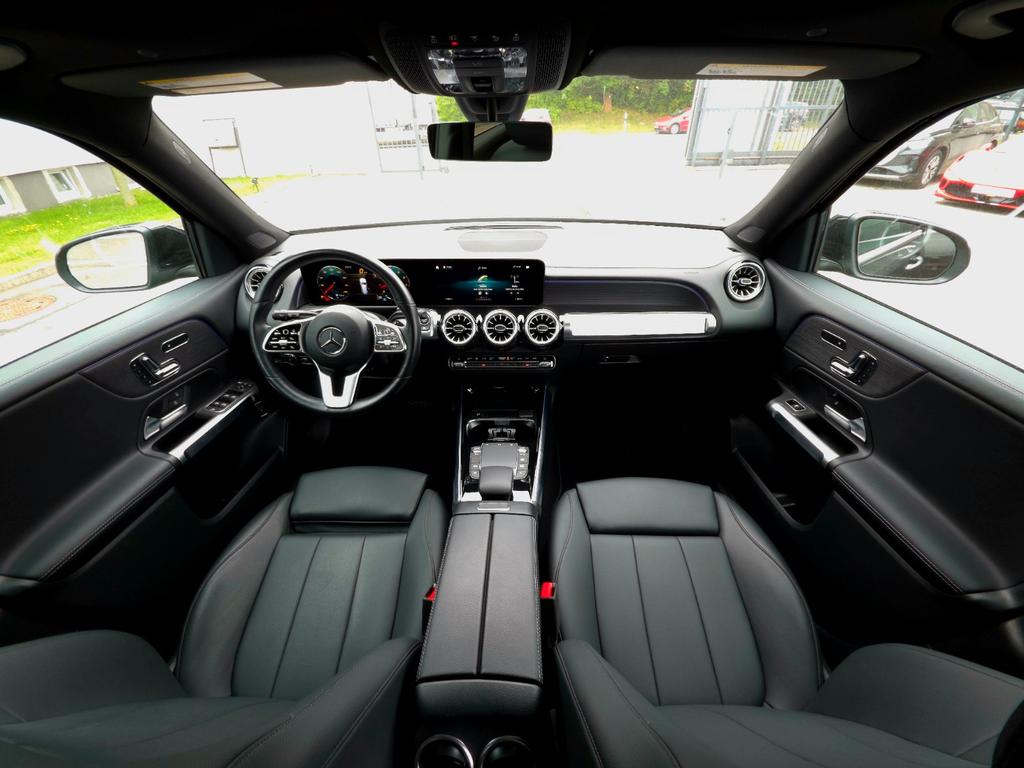 Mercedes-Benz GLB 250