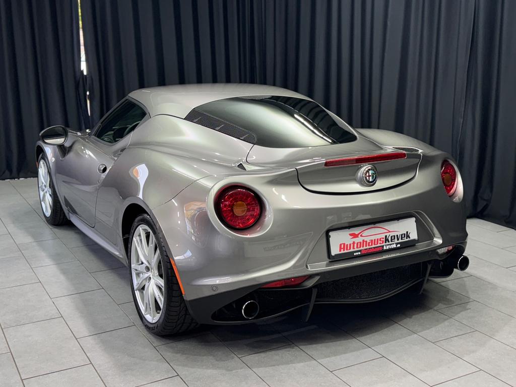 Alfa Romeo 4C