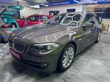 BMW 525 d Touring*Erst 122Tkm*HeadUp*Pano*Memory*2Ha - BMW 5er Reihe aus 2012: Kombi