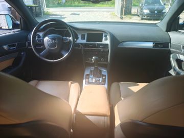 Audi A6 - 6