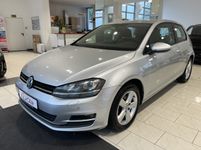 Volkswagen Golf 1.6TDI DSG/PDC/SHZ/Allwetter/Scheckheft. bei Bilicar