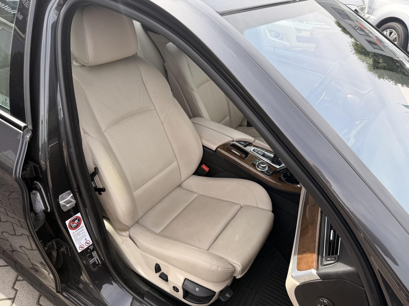 BMW 535d Touring xDrive 313 ch – Pack M – BVA – HUD – Cuir – ACC