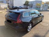 Volvo V60 B3 DCT Momentum Momentum