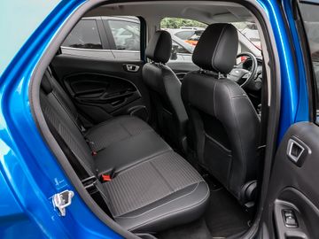 Ford Ecosport 1.0 Titanium Elektronikpaket Navi