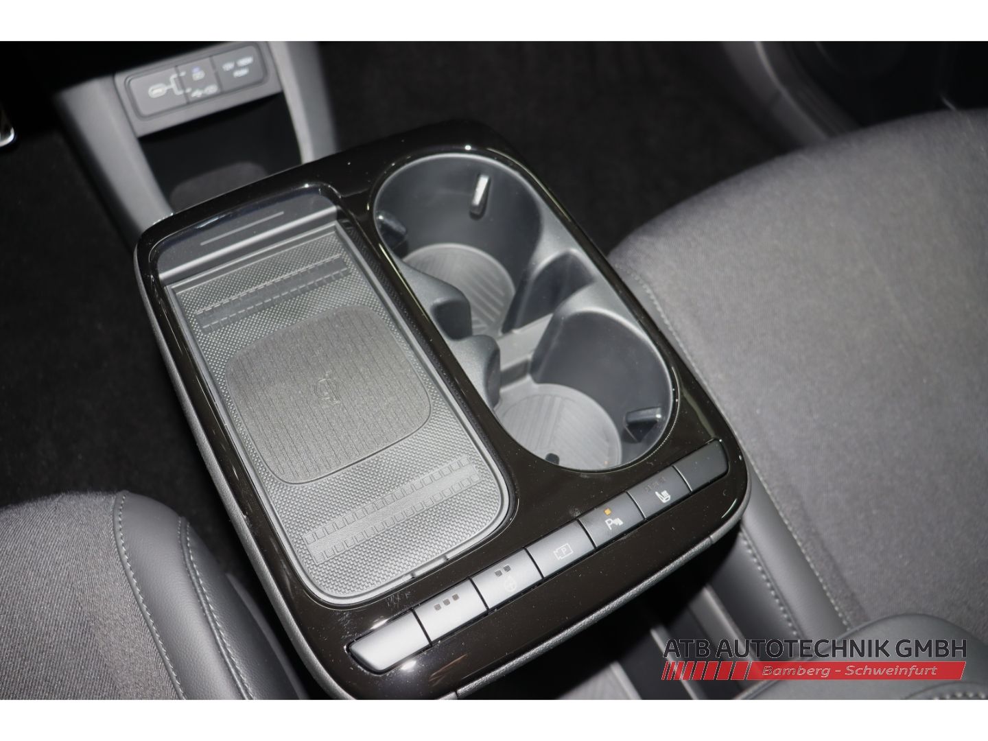 Fahrzeugabbildung Hyundai IONIQ 5 TECHNIQ MY25 84 kWh 229 PS 2WD BOSE Soun