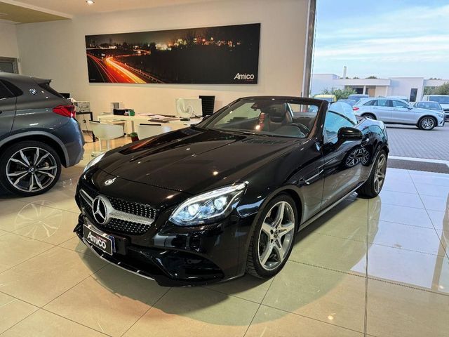 Mercedes-Benz MERCEDES - SLC - 200 AMG line Scarichi sportivi