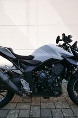 Honda CB 1000 HORNET ***VIEL ZUBEHÖR*** - Offers