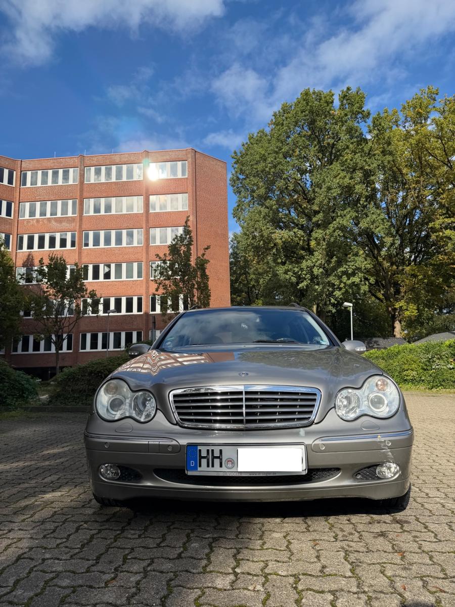 Mercedes-Benz C180, 2004